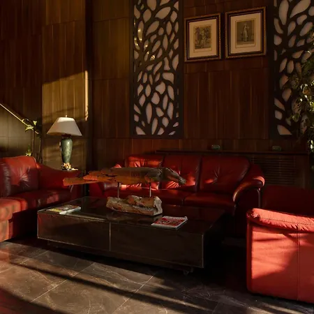 Classes Hotel Airport-2